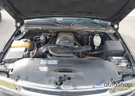 2004 Chevrolet Tahoe Ls из США, поврежденный, VIN 1GNEC13Z24R124339